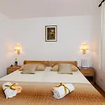 Konukevi Radic 3*